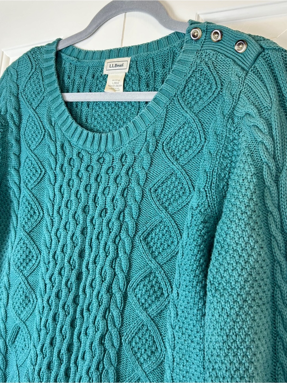 L.L. bean Cable Knit Sweater - Picture 8 of 14